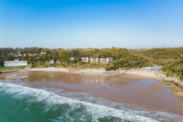 32, Summercliff Chalets, Swansea photo 4