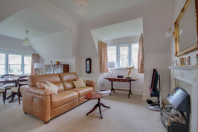 15, Castle Malwood Lodge, Lyndhurst photo 3