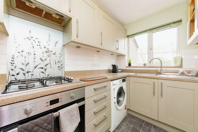 Terraced house for sale in The Squirrels, Welwyn Garden City