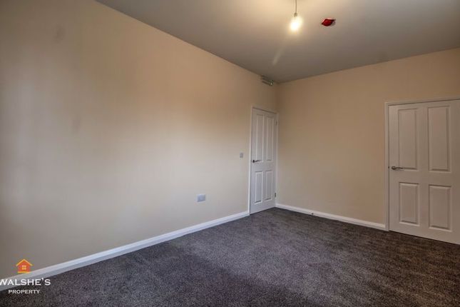 Flat 3, To the rear of 4, Ashby Road, Scunthorpe photo 2