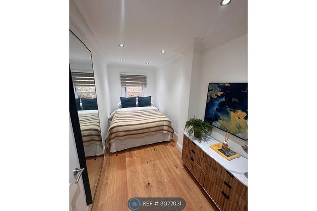 Archway Road, London photo 4