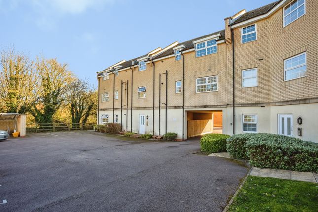 19, Swale Grove, Nottingham photo 4