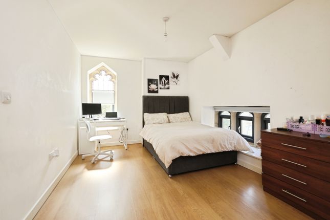 Flat 1/ Room 1 - Heritage Hall, 200 Crookes Valley Road, Sheffield photo 3