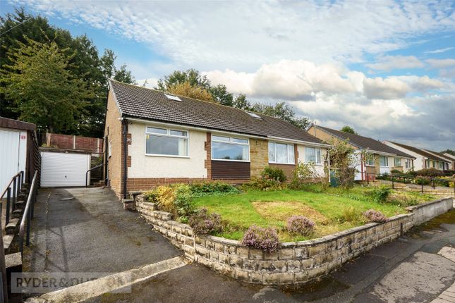 2-bed house on 20, St. Johns Drive, Huddersfield, £190,000