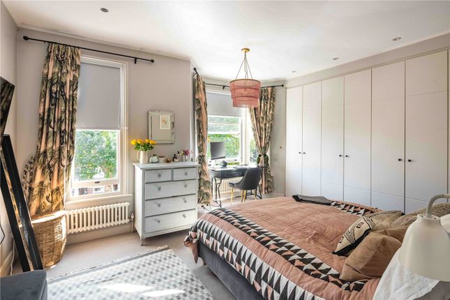 66, Mount Pleasant Lane, London photo 4