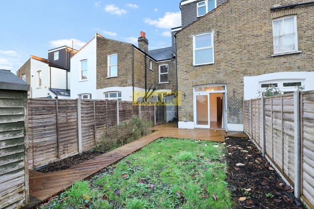 No12, Devonshire Road, London photo 3