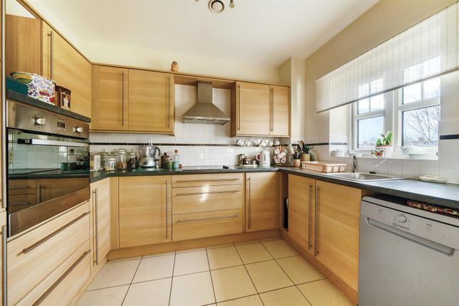 Flat for sale in Four Ashes Road, Bentley Heath, Solihull