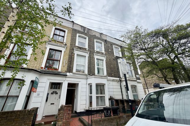 16c, Jacksons Road, Holloway photo 2