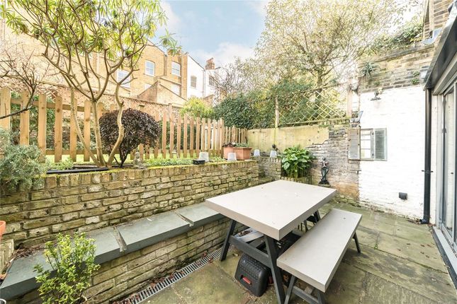 18, Ravensdon Street, London photo 3
