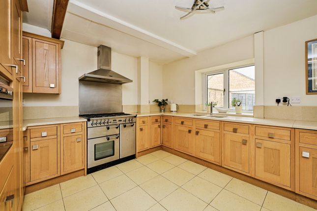 8, Welmore Road, Peterborough photo 3