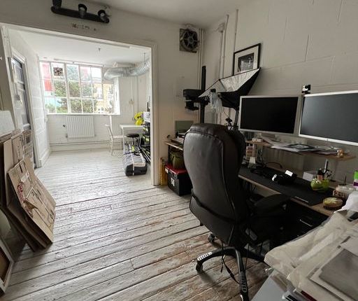 Office to let in Stamford Works, Gillett Street, Dalston