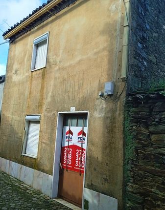 Thumbnail Terraced house for sale in Benquerenças, Castelo Branco (City), Castelo Branco, Central Portugal