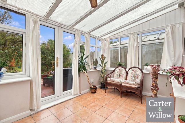 75, Gainsborough Road, Dagenham photo 4