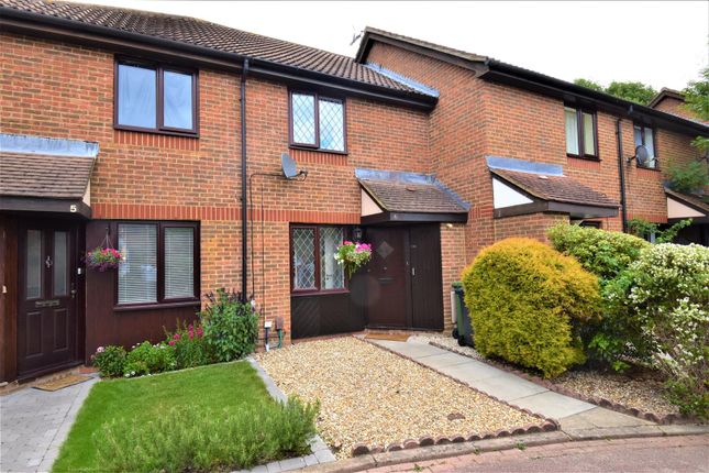 Thumbnail Terraced house to rent in Clarence Court, Horley