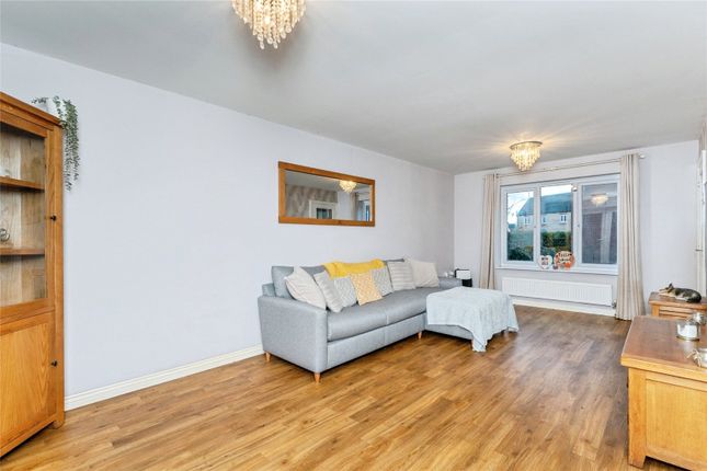 63, Oak Drive, Chester photo 4