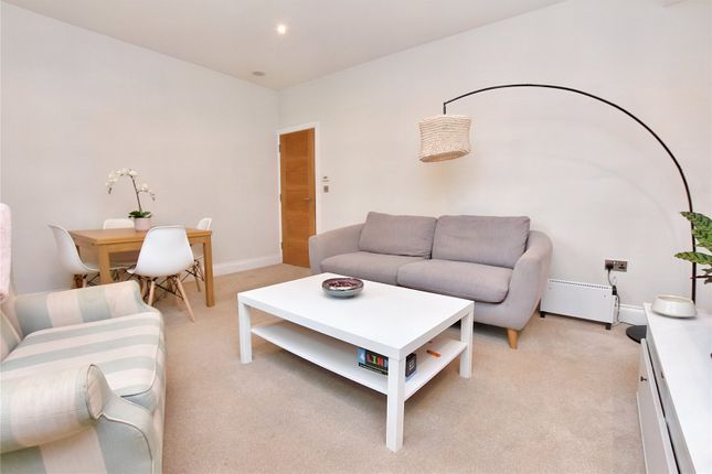 Flat for sale in Flat C, Hollin Lane, Leeds, West Yorkshire