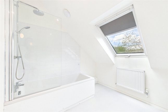 Master En-Suite