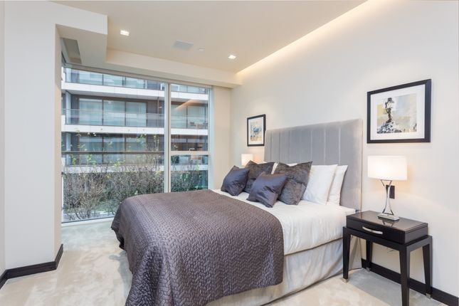 Flat for sale in Balmoral House, Earls Way