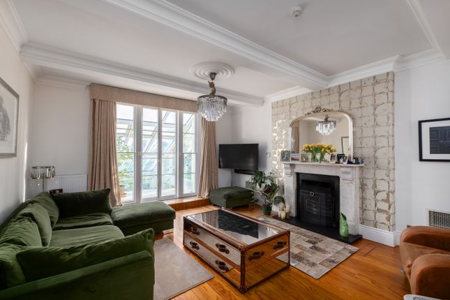 10, Pond Road, London photo 4
