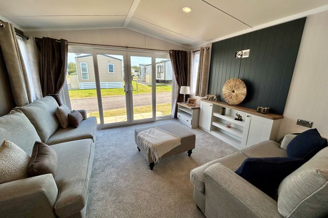 5, Oyster Bay Coastal & Country Retreat, Truro photo 3