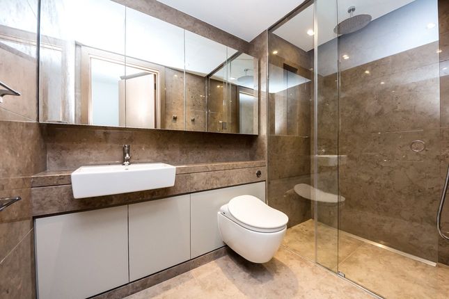 7 Goldhurst House,, Parr's Way, London photo 3