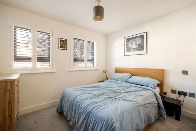 17 Plaza Heights, 12, Maud Road, Leyton photo 4