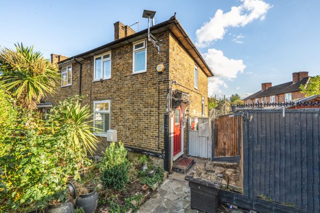 2-bed terraced on St. Albans Grove, Carshalton, £375,000