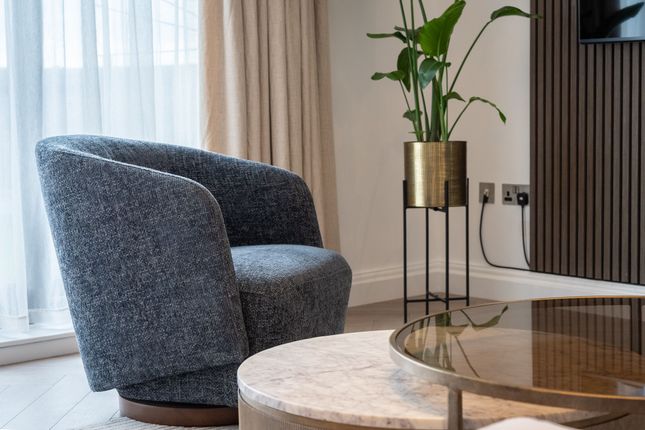The Penthouse, Monarch House, London photo 4