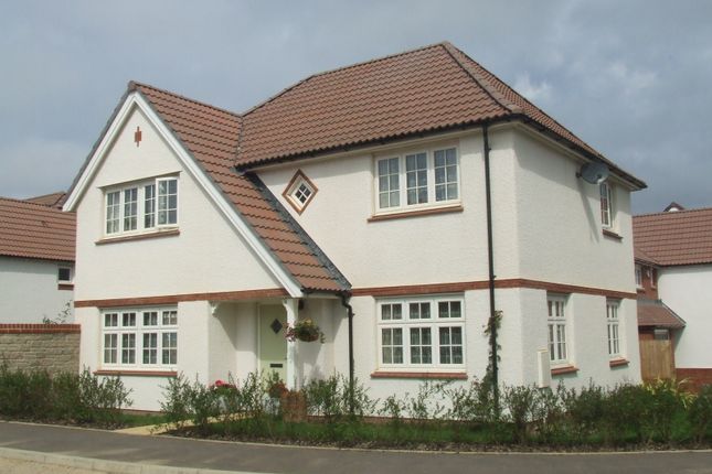 4 bed detached house to rent in Glenwood Drive, Roundswell, Barnstaple EX31