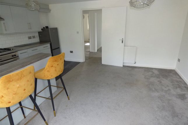 Flat for sale in Chelsea Court, West Derby, Liverpool