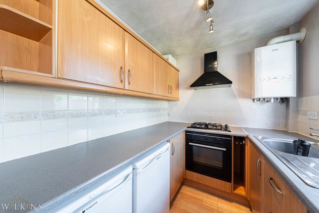 15, Duchy Close, Burton-on-Trent photo 3