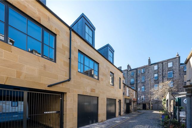 Thumbnail Flat for sale in Northumberland Place Lane, New Town, Edinburgh