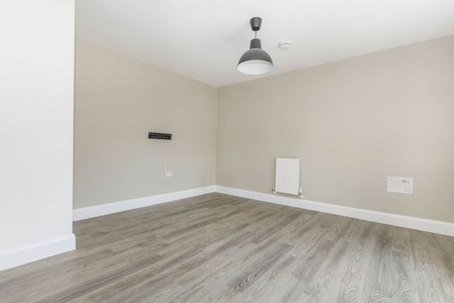 2, Calthorpe Drive, Norwich photo 3