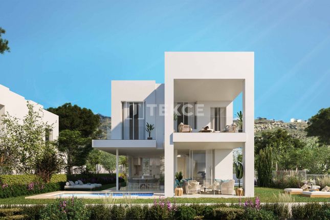 Thumbnail Detached house for sale in Sotogrande, San Roque, Cádiz, Spain