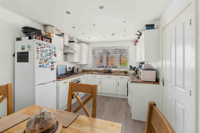 26, Nickling Road, Banbury photo 4