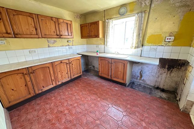 45, Ffynnon Dewi, Brecon photo 3