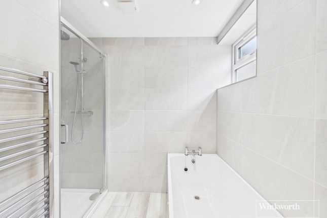 5, Duffield Close, Harrow photo 4