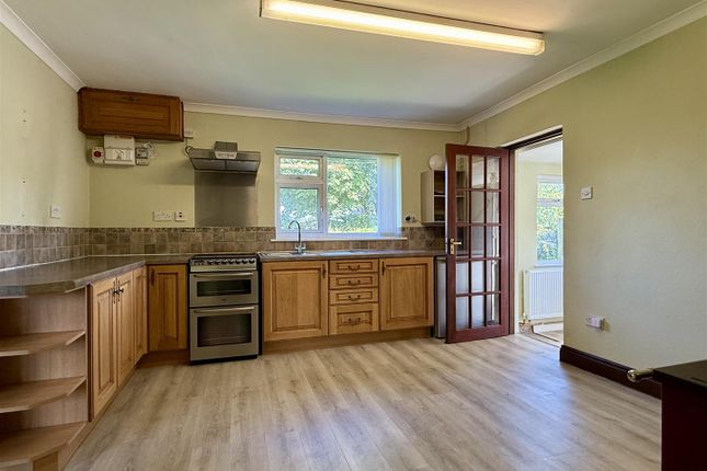 Fernside, Kingswood Road, Hereford photo 3
