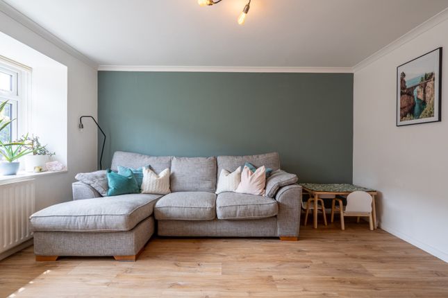 53E Lower Higham Road, Gravesend, Kent photo 4