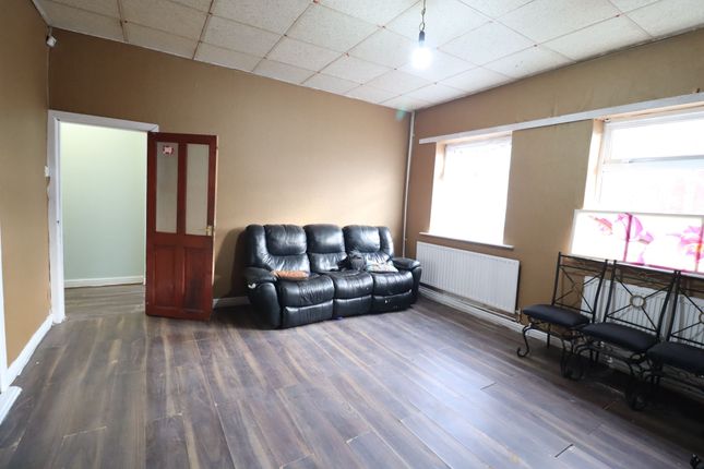 26 Providence Street, Blackburn photo 5