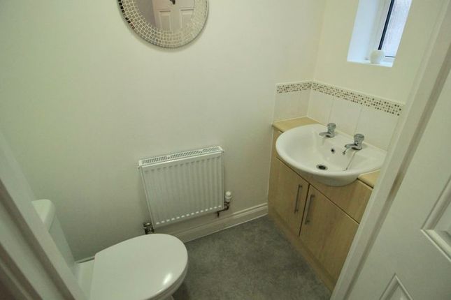 4, Mayflower Court, Highbridge photo 5
