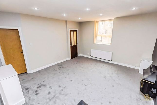 17 Church Street, Blackburn photo 4