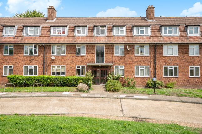 33 Walpole Close-7