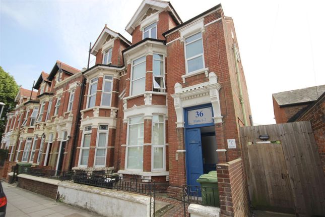 Flat for sale in Wimbledon Park Road, Southsea