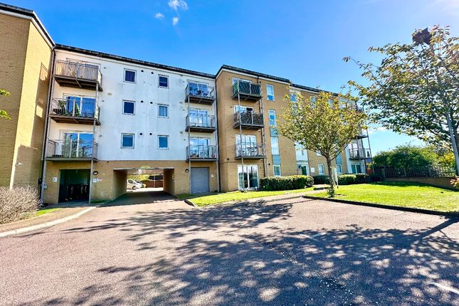 Flat to rent in Whitaker Court, Millfield Close, Hornchurch