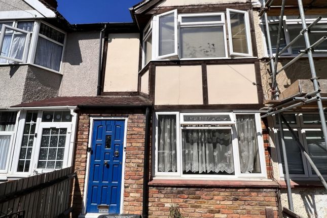 Terraced house for sale in Saxon Avenue, Feltham