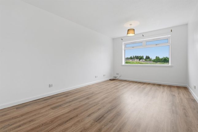 194, Redcraigs, Kirkcaldy photo 4