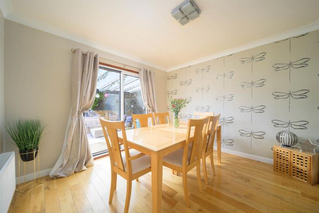 34, Cooper Drive, Perth photo 4