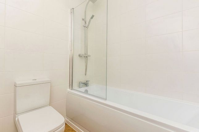 Flat for sale in Crecy Court, 10 Lower Lee Street, Leicester