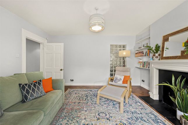 Flat 1, Raisbeck Court, West Dulwich photo 3
